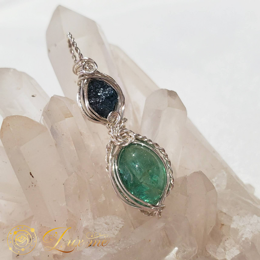 【ブルーダイヤモンドとエメラルド】WAペンダント