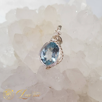 【ブルートパーズ】WAペンダント