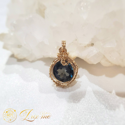 【ロンドンブルートパーズ】WAペンダント