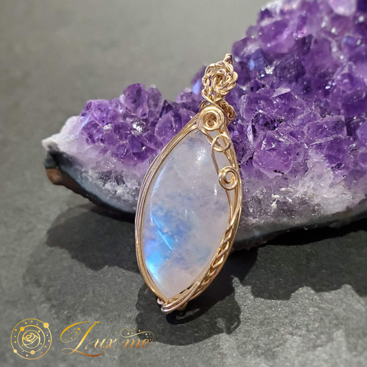 【ホワイトラブラドライト】WAペンダント