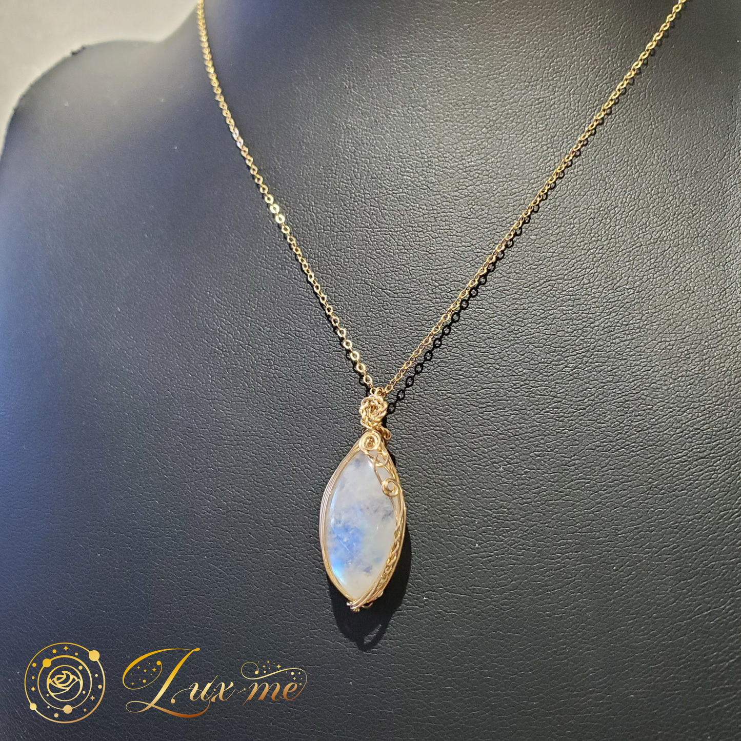 【ホワイトラブラドライト】WAペンダント